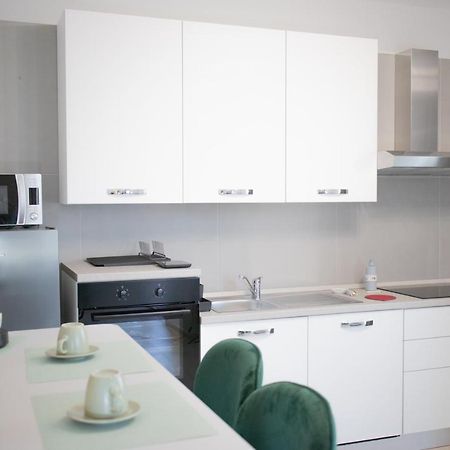 E-Twelve Apartment Νάπολη Εξωτερικό φωτογραφία