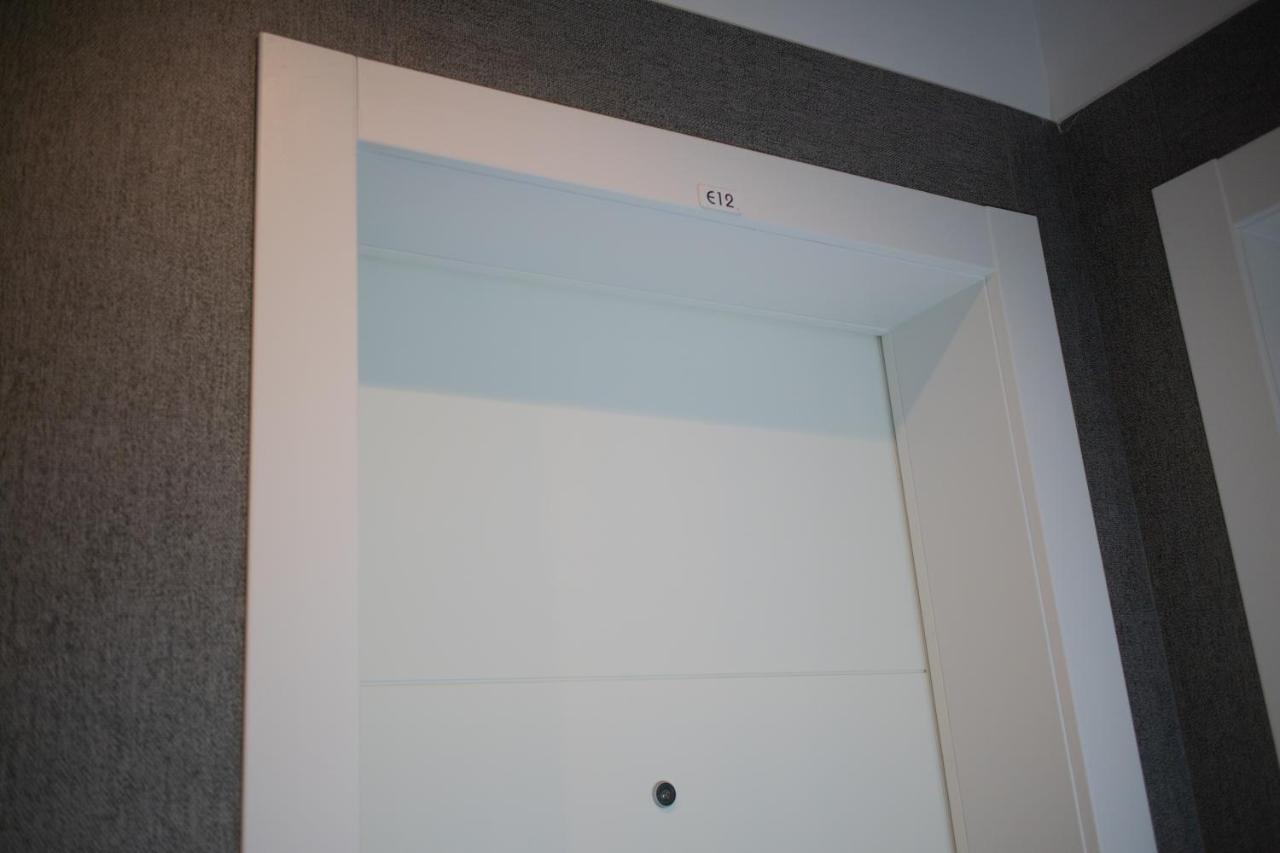 E-Twelve Apartment Νάπολη Εξωτερικό φωτογραφία